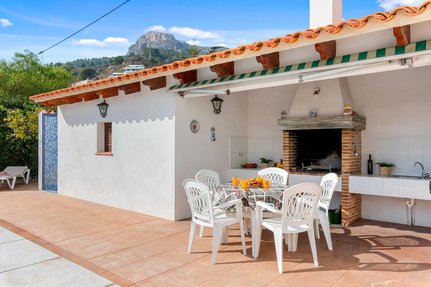 Villa Mercedes - Plusholidays Calpe Buitenkant foto